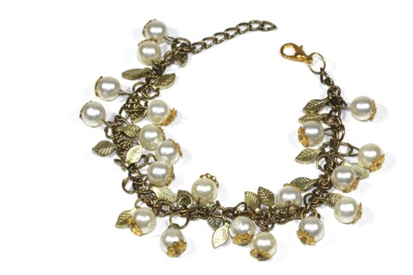 Blooming Pearls Bracelet