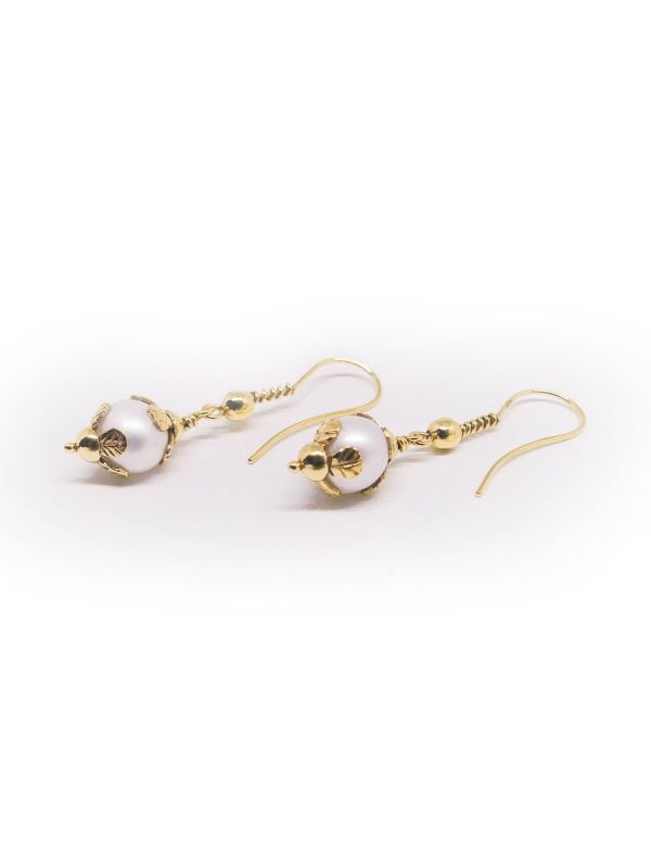 The ESTES PEARL Earrings - The World Of Indah