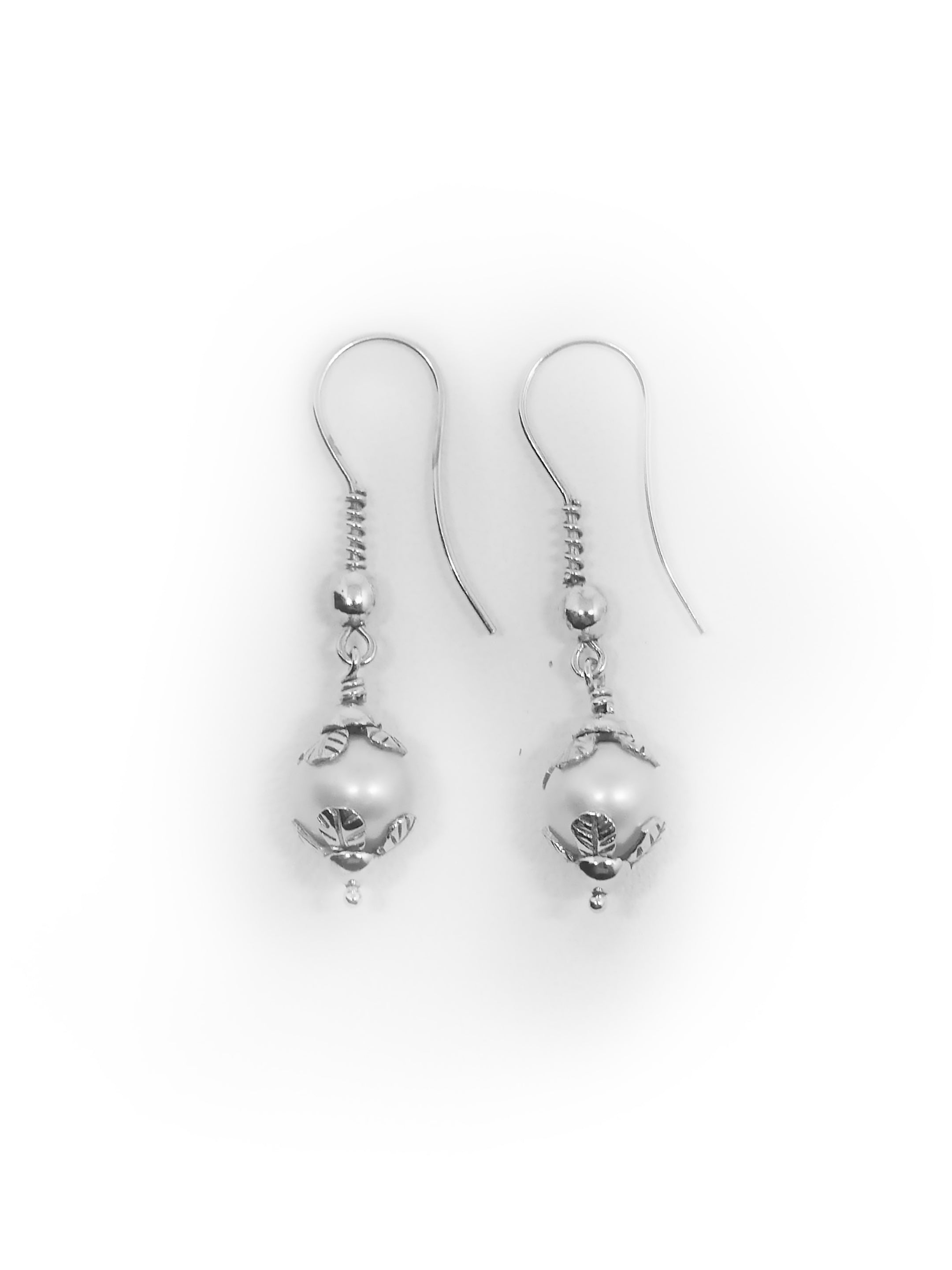 The ESTES PEARL Earrings - The World Of Indah