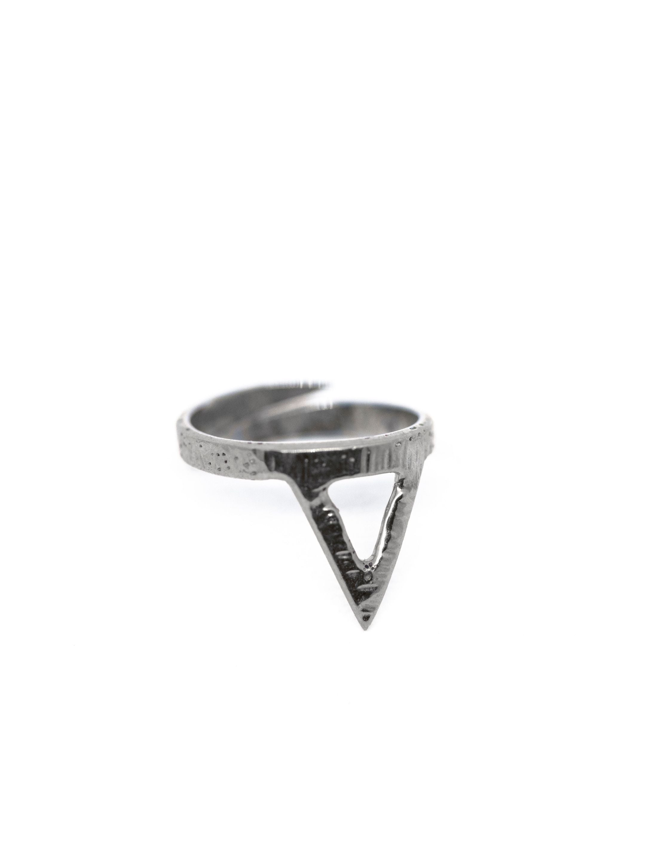 The PYRAMID Ring - The World Of Indah